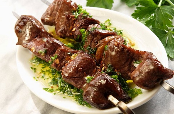Beef Kabobs with Chimichurri (600x395)