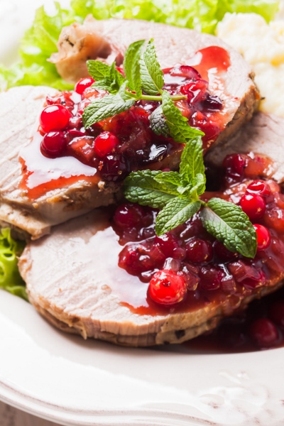 Roast-Chicken-Breasts-with-Cranberry-Horseradish-Relish